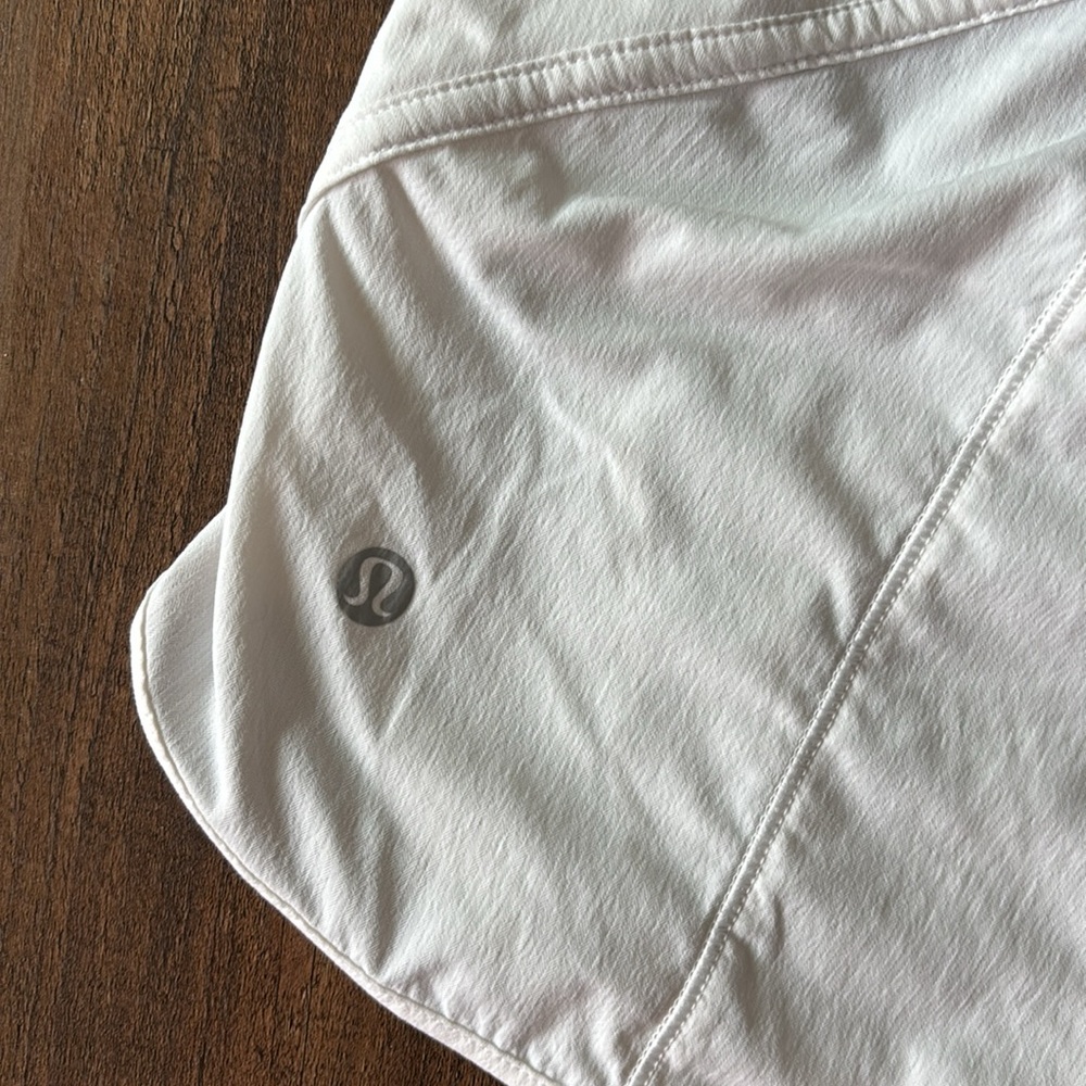 Lululemon Track That Run Shorts 6 - Picture 9 of 9